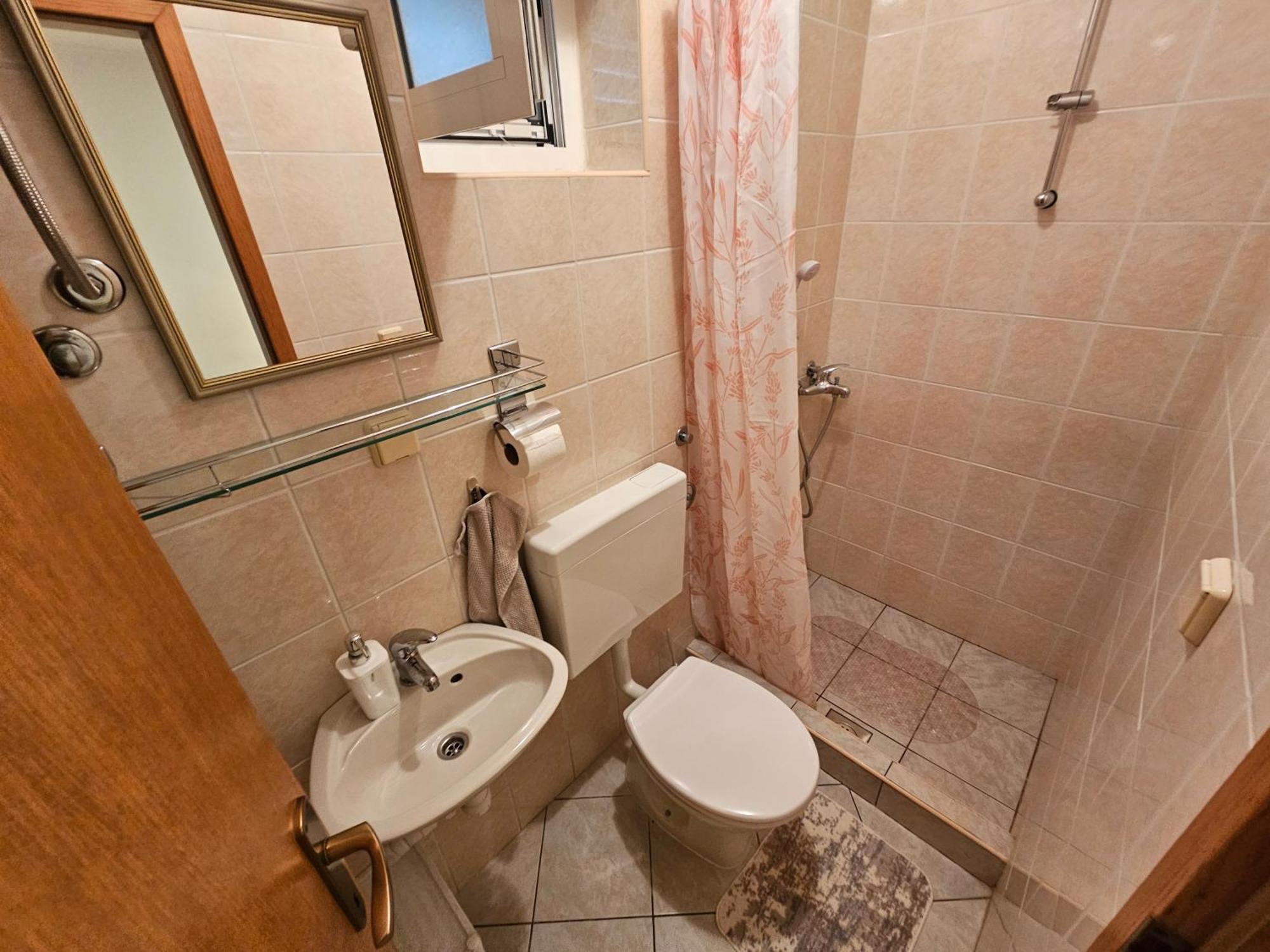 Apartment Nikica Трогир Стая снимка